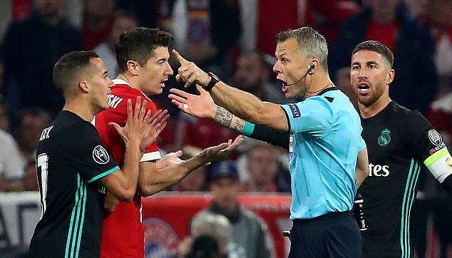 Lewandowski trở lại thành 'kẻ giết chết những cơ hội' ảnh 3 Lewandowski tro lai thanh 'ke giet chet nhung co hoi' anh 3