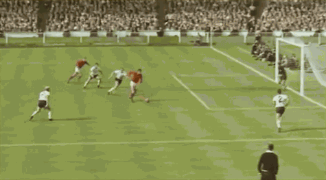 Nguoi Duc va mot troi thu han voi 'ban thang ma' cua Geoff Hurst hinh anh