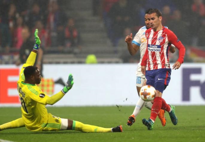 'Hoang tu be' Griezmann gio da lon anh 2