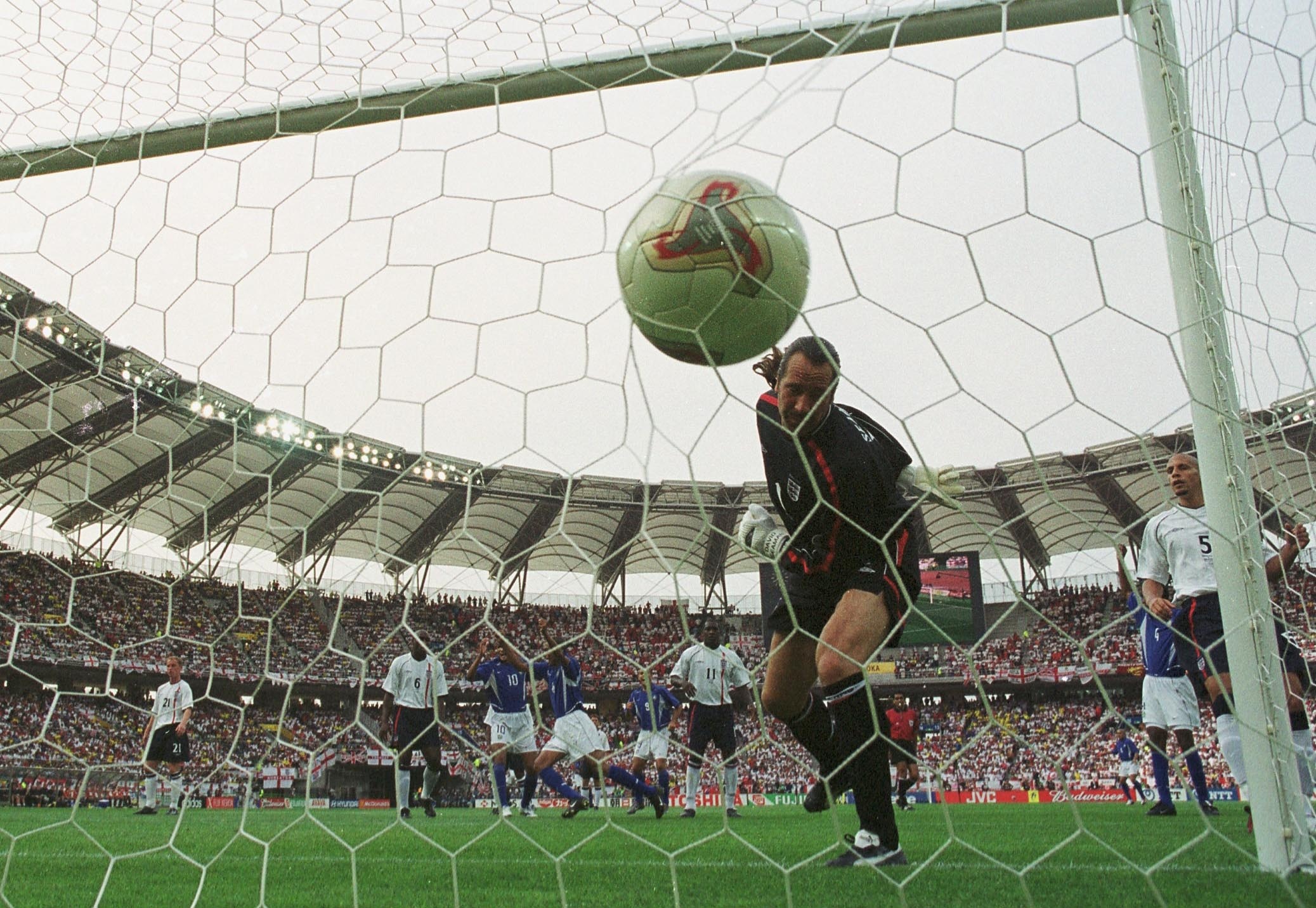 Joe Hart nen chap nhan,  World Cup nay khong danh cho anh anh 1