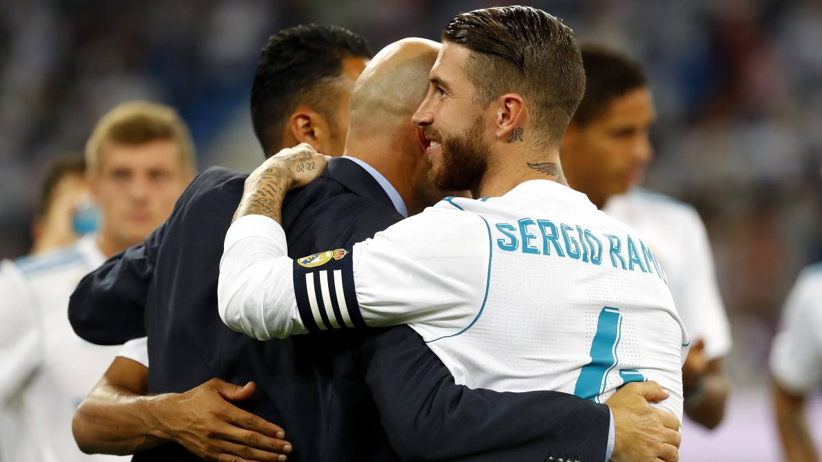 Sergio Ramos biet truoc Zidane se chia tay Real Madrid hinh anh