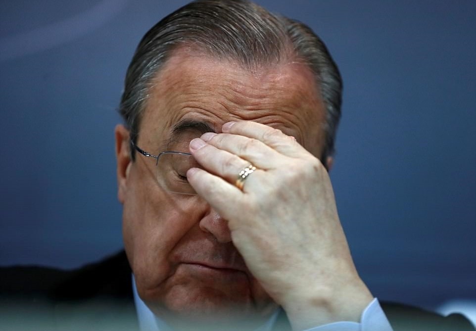 Truyền thông thế giới gọi sự ra đi của Zidane là 'đòn búa bổ' với Real ảnh 2 Truyen thong the gioi goi su ra di cua Zidane la 'don bua bo' voi Real anh 2