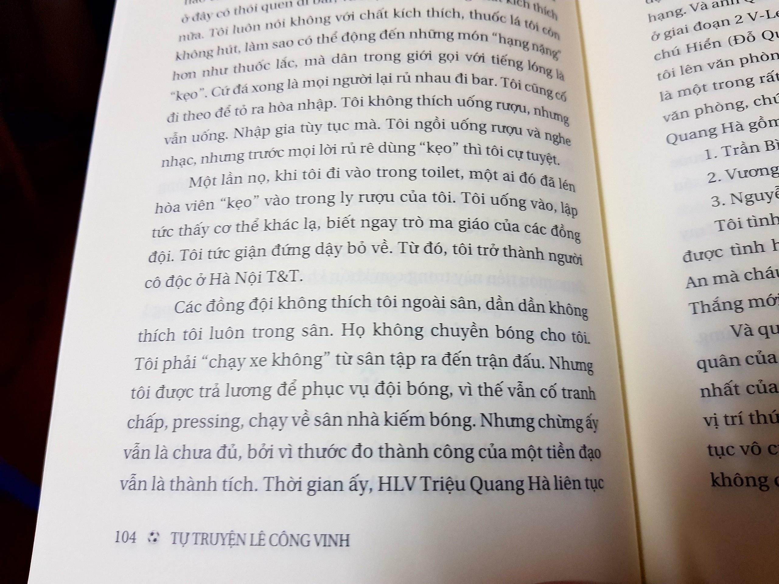 Tự truyện của Công Vinh: Văn Quyến ăn chơi cỡ nào? ảnh 3 Tu truyen cua Cong Vinh: Van Quyen an choi co nao? anh 3