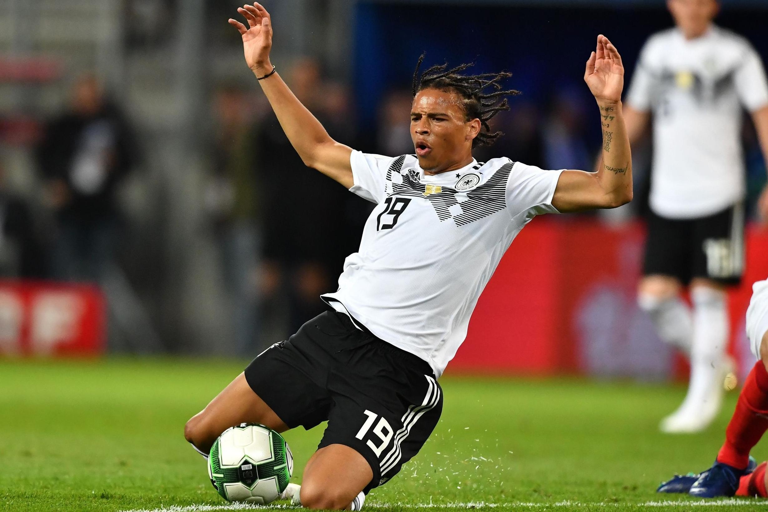 Leroy Sane chinh thuc len tieng sau khi bi loai khoi World Cup hinh anh