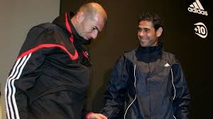 HLV Fernando Hierro co mang chan menh thien tu nhu Zidane? hinh anh