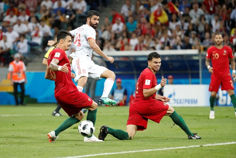 Do Hung Dung,  World Cup 2018,  Tay Ban Nha anh 1