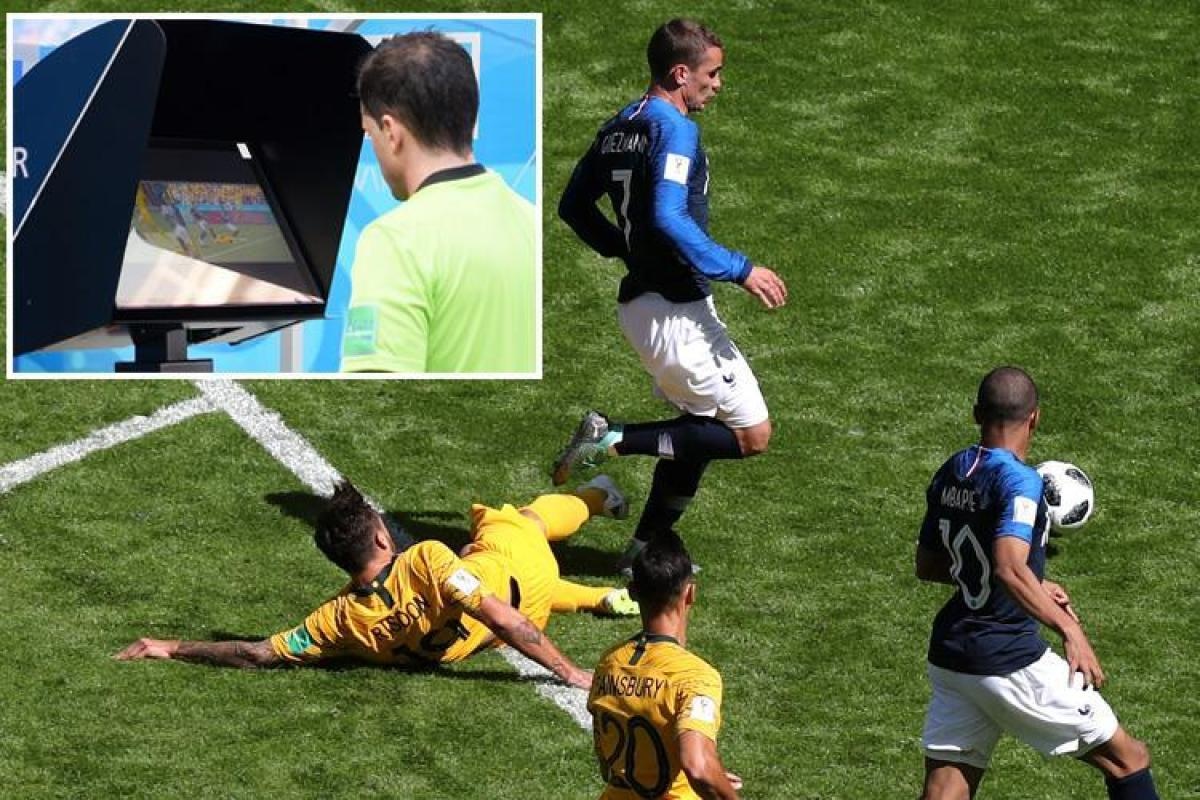 VAR,  ke thu va nguoi giu can can cong ly cho World Cup anh 3