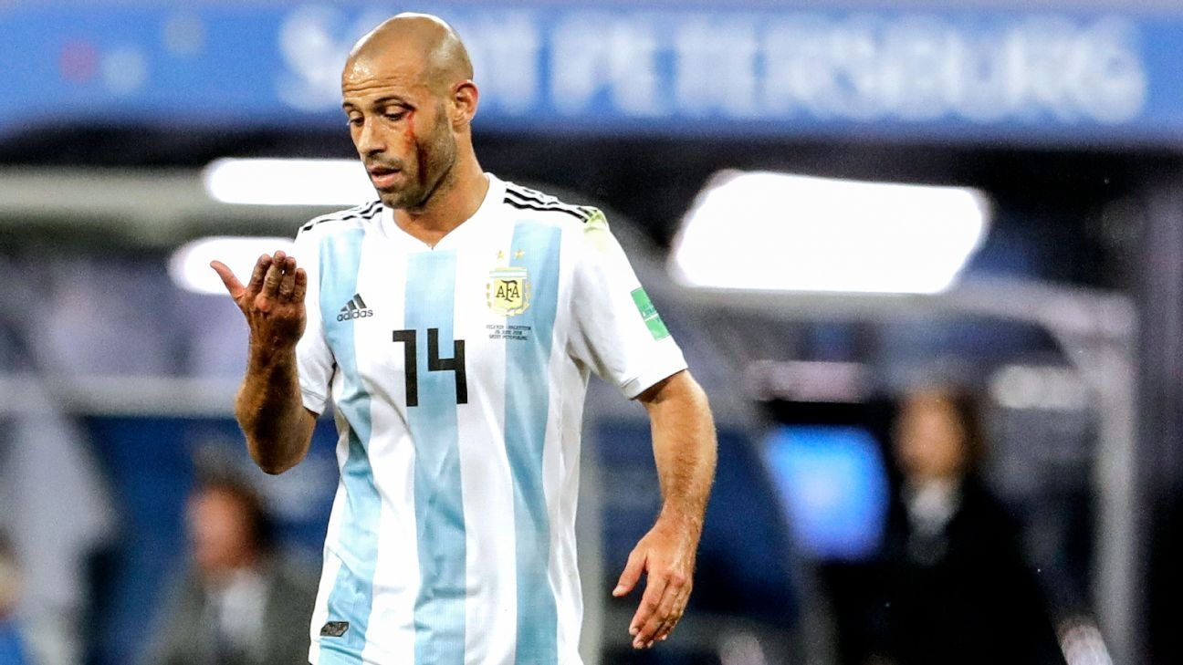 Quen Messi di, Argentina can do mau va Mascherano thu linh hon hinh anh