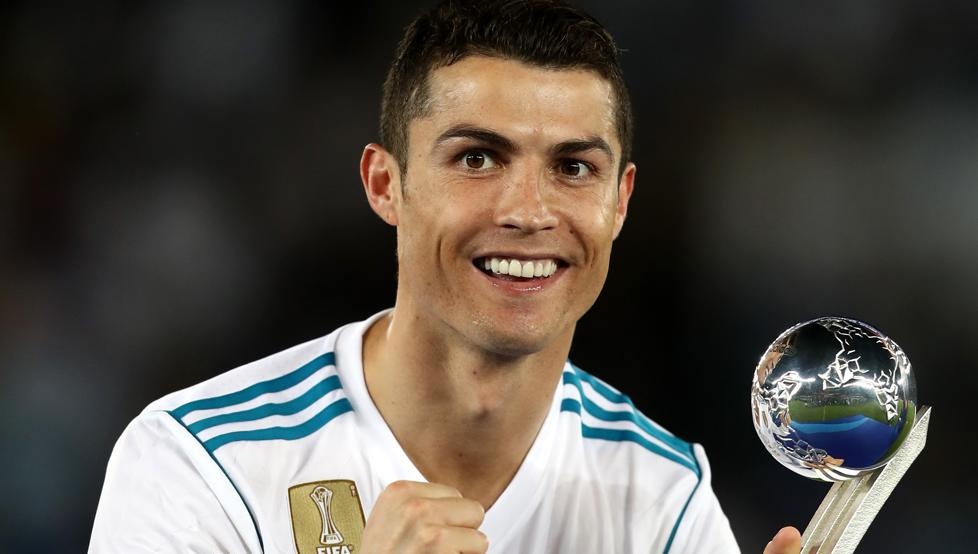 Cong nhan hang FIAT noi gian voi phi vu Ronaldo sang Juventus anh 1