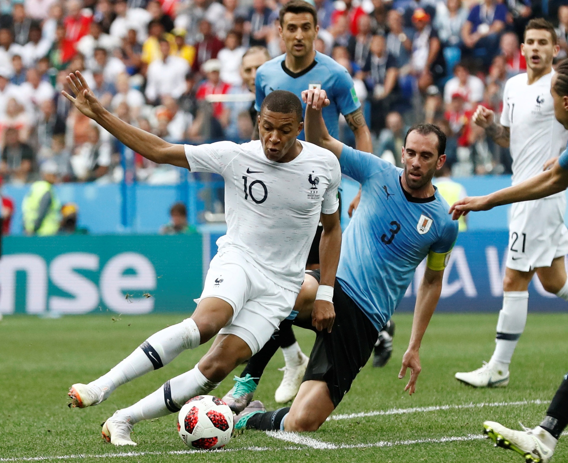 Sau thoi Zidane,  tuyen Phap lai thay the he moi vang son anh 2