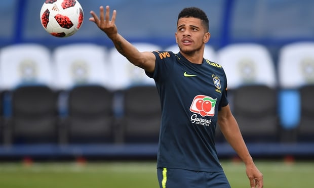 Mẹ tuyển thủ Brazil dự World Cup 2018 bị bắt cóc ảnh 2 Me tuyen thu Brazil du World Cup 2018 bi bat coc anh 2