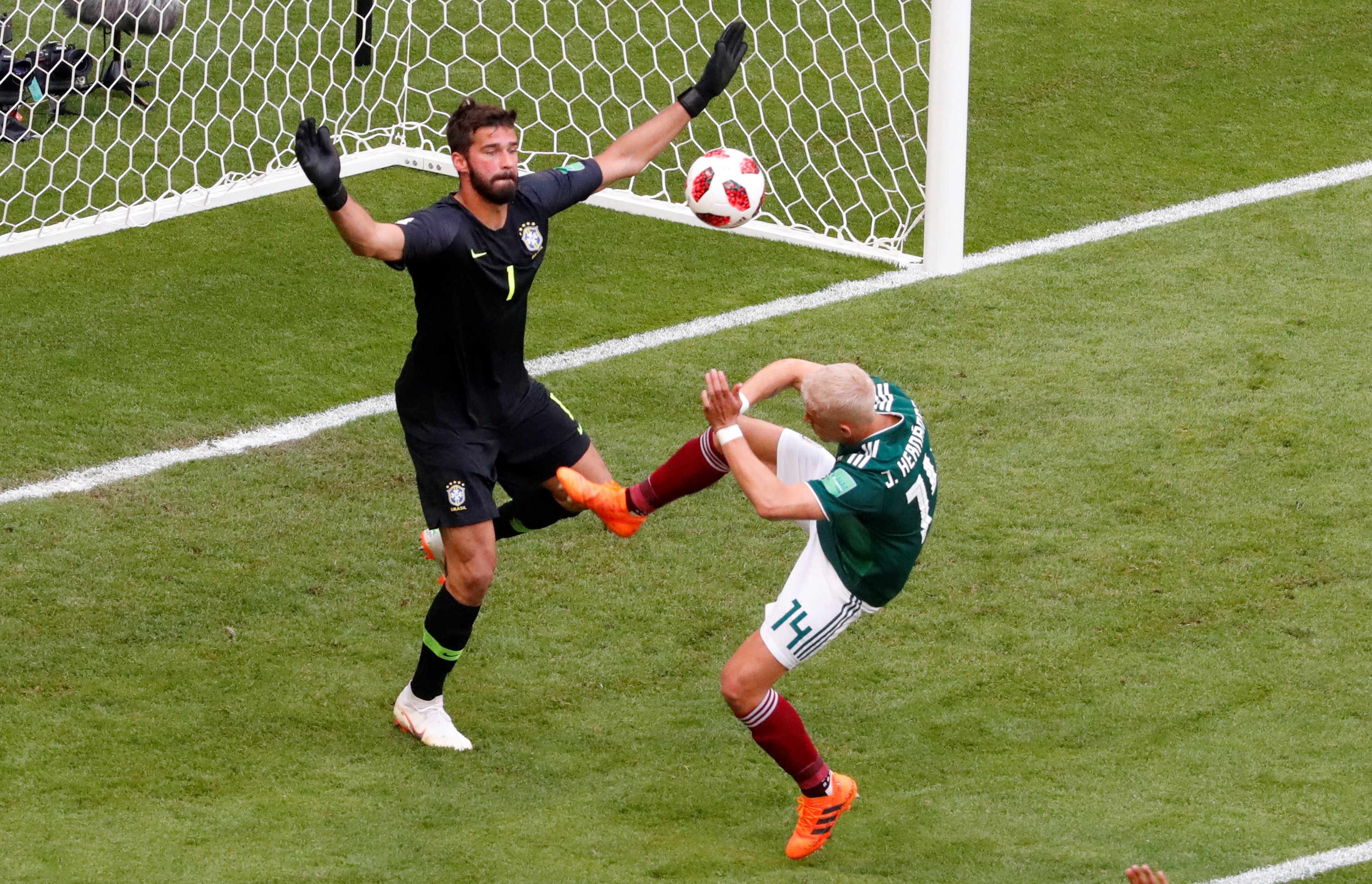 Alisson - tu cau be hau an den thu mon dat gia nhat hanh tinh anh 1