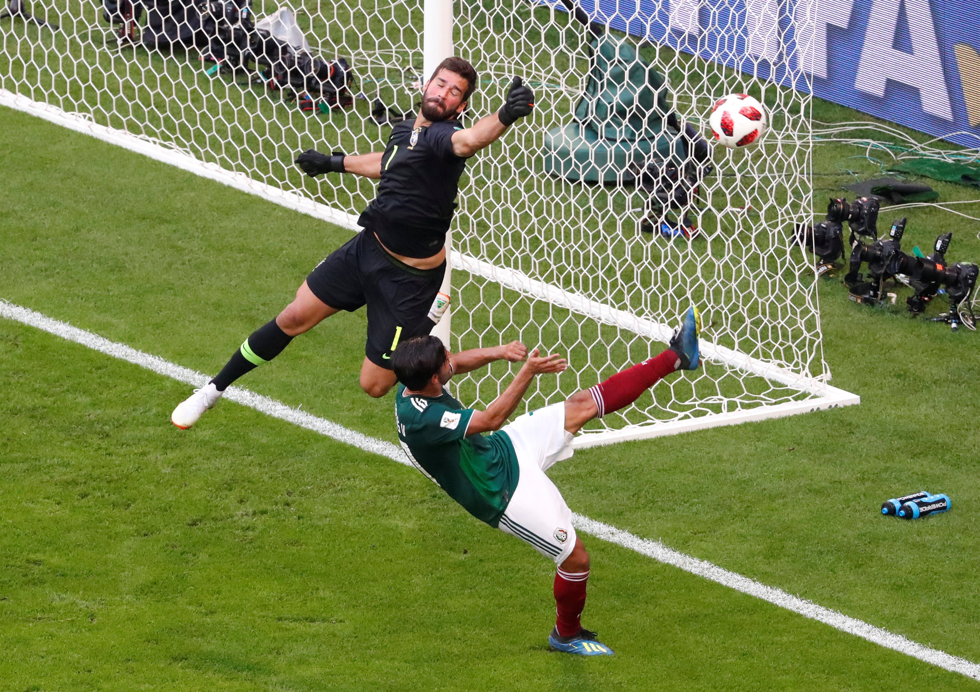 Alisson - tu cau be hau an den thu mon dat gia nhat hanh tinh anh 2