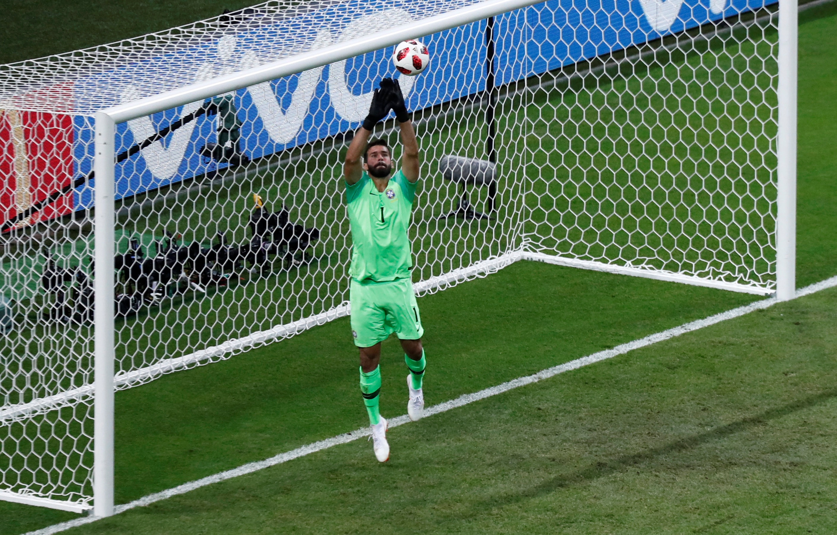 Alisson - tu cau be hau an den thu mon dat gia nhat hanh tinh anh 3