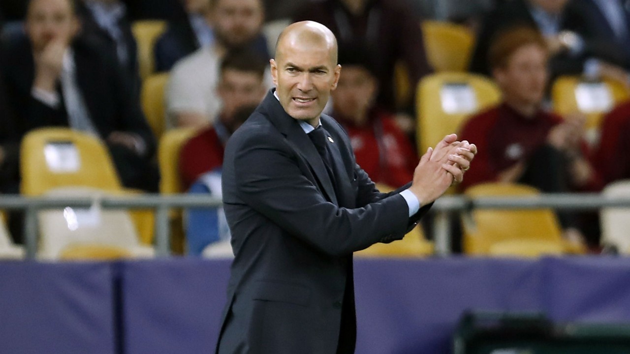 Từ Zidane đến 50 ngày điên rồ ở Real Madrid ảnh 1 Tu Zidane den 50 ngay dien ro o Real Madrid anh 1