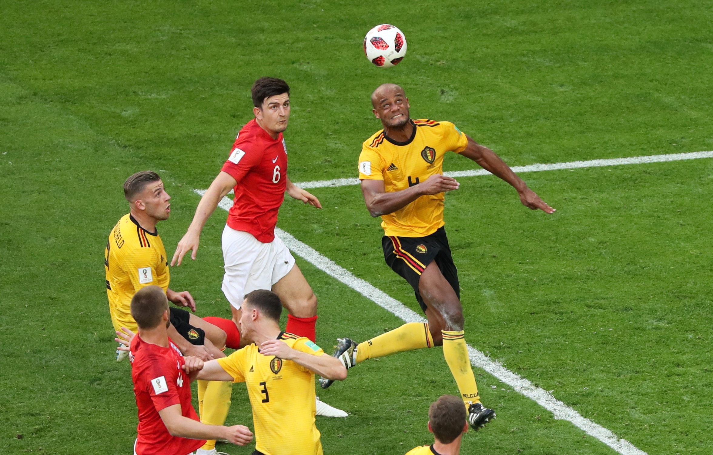 Harry Maguire - La Paoli Maldini hay thanh Lindelof o MU? anh 3