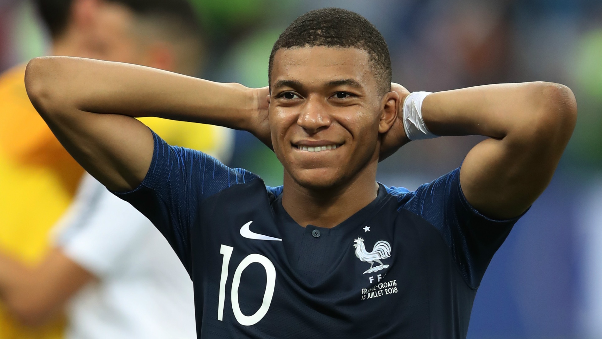Mourinho noi khong voi 'bom tan' Neymar va Mbappe hinh anh