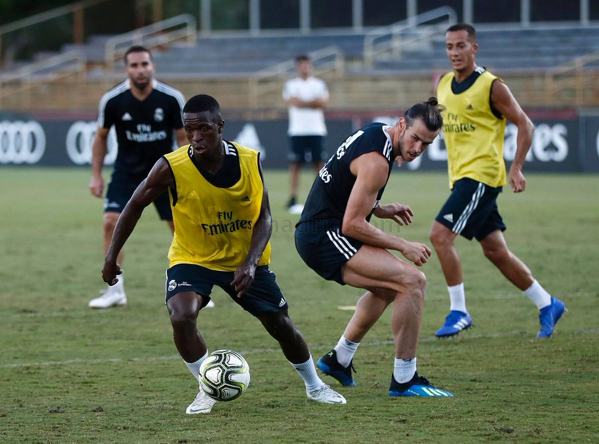 Khi Lopetegui muốn Real Madrid nhảy 'rock 'n' roll' ảnh 2 Khi Lopetegui muon Real Madrid nhay 'rock 'n' roll' anh 2