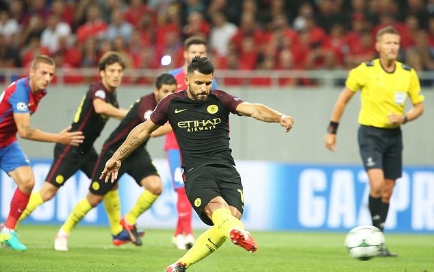 Cong Phuong dung lo,  Sergio Aguero cung tung lo 2 qua 11 m anh 3