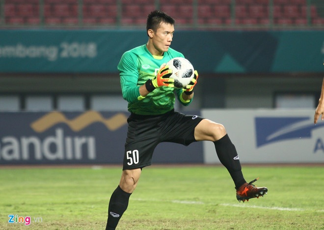 HLV Steve Darby: 'Chien thang xung dang cua Olympic Viet Nam' anh 3