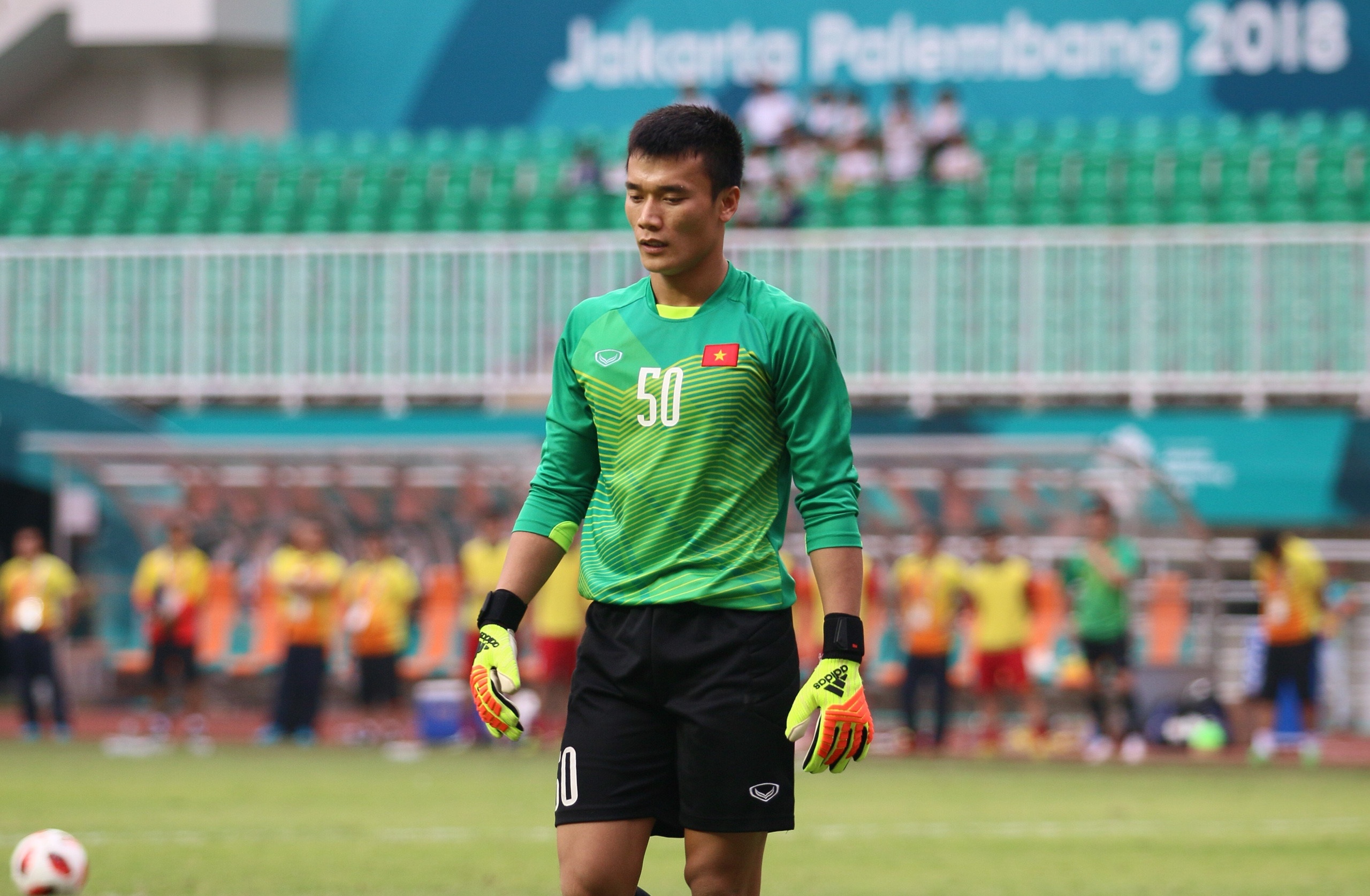 HLV Darby: 'Den R.Baggio con da hong luan luu, huong gi Quang Hai' hinh anh