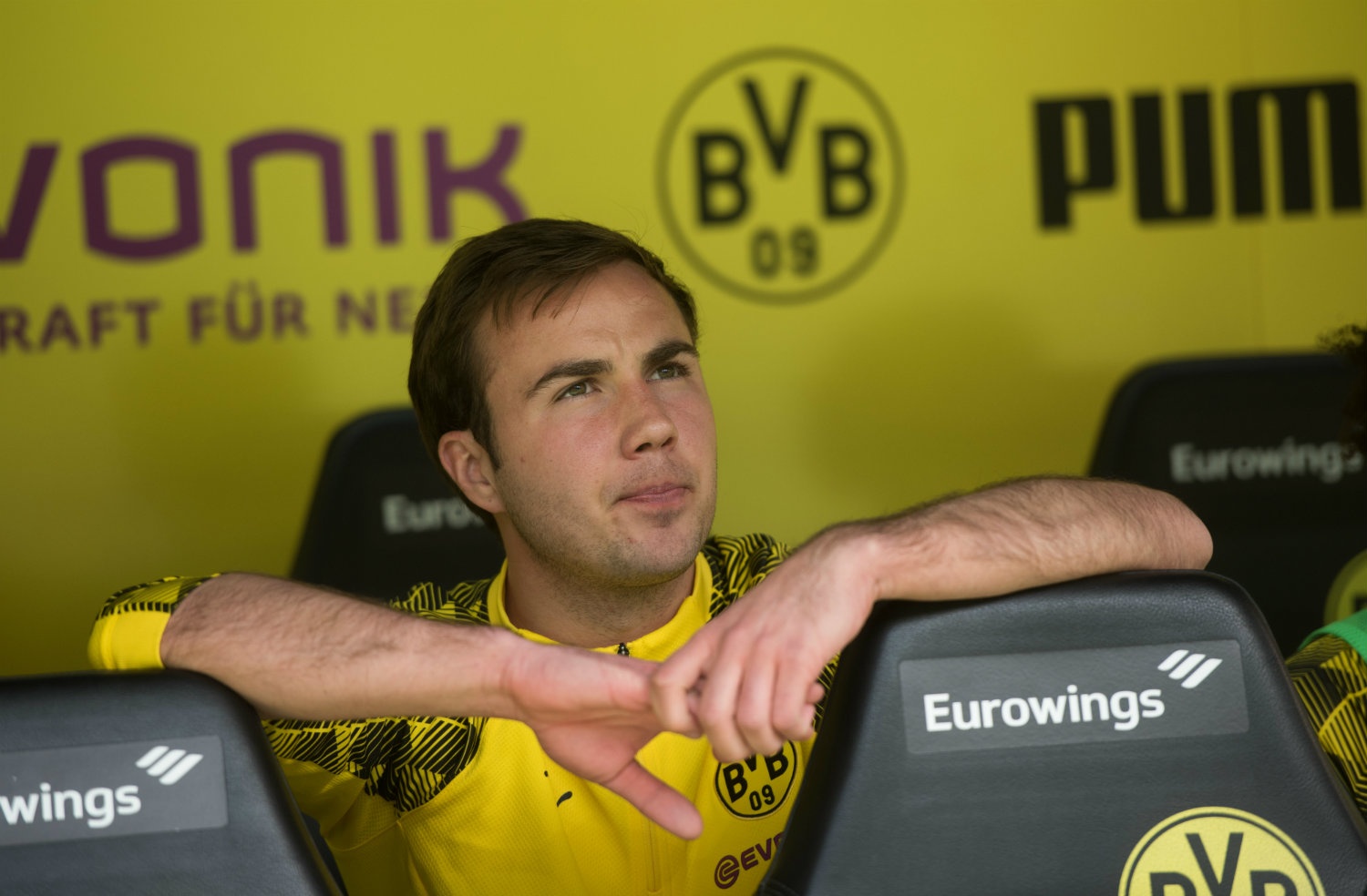 Mario Goetze tro lai thanh 'dua con mat tich' hinh anh