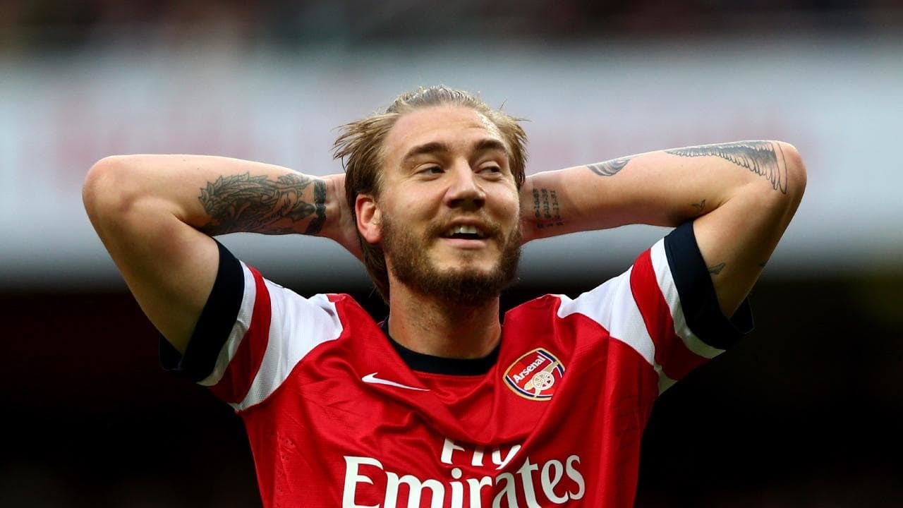 'Lord' Bendtner bi bat va cai ket dang cho su kieu ngao hinh anh