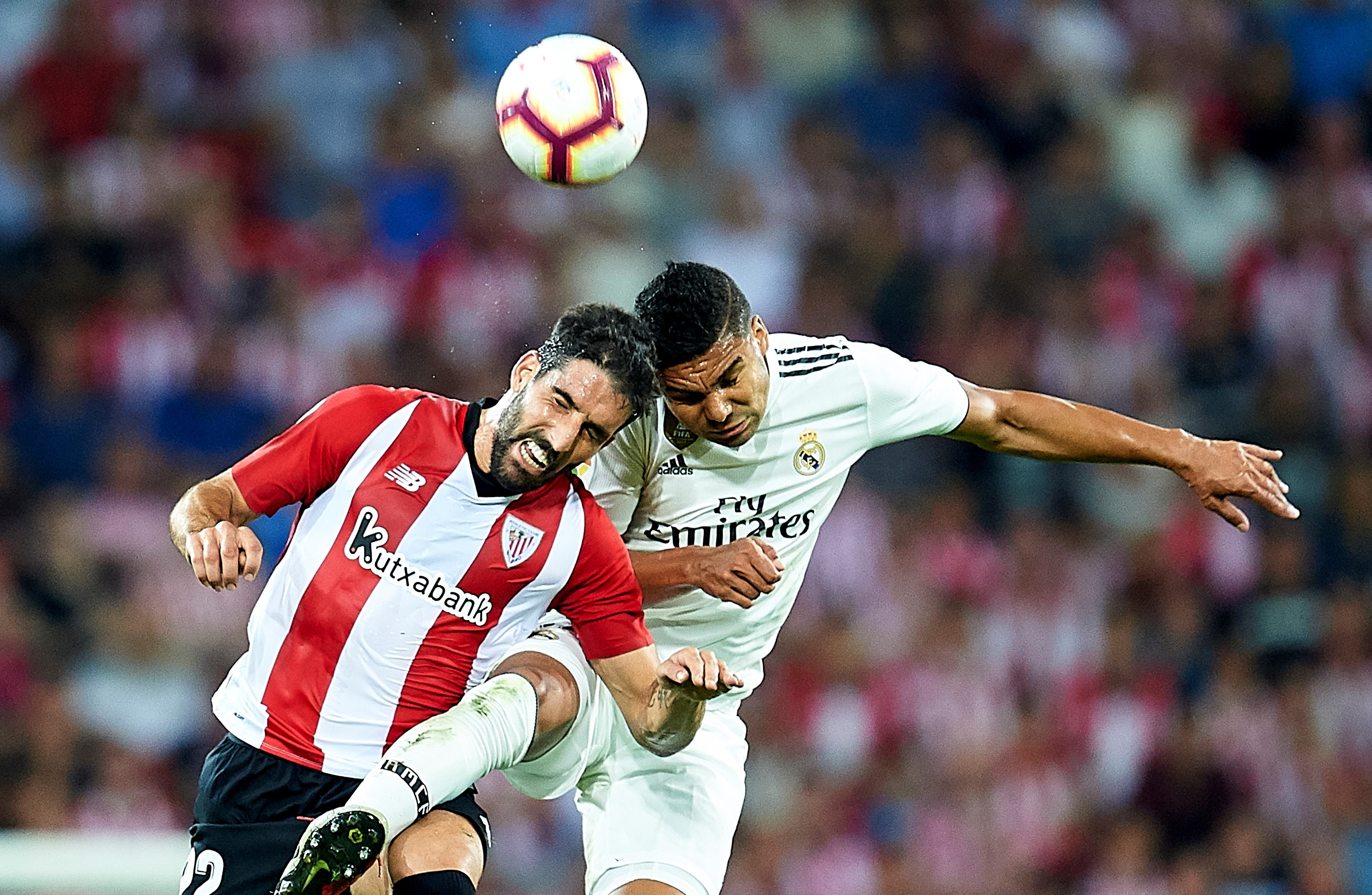 Tuyen giua cua Real Madrid: Van menh trong tay Casemiro hinh anh