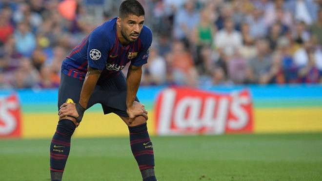 Suarez gio ghi ban vao luoi nhung doi bong nho cung kho hinh anh