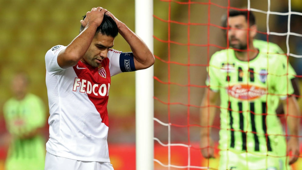 AS Monaco: Cai ket dang cho chinh sach 'ban mau' qua da hinh anh