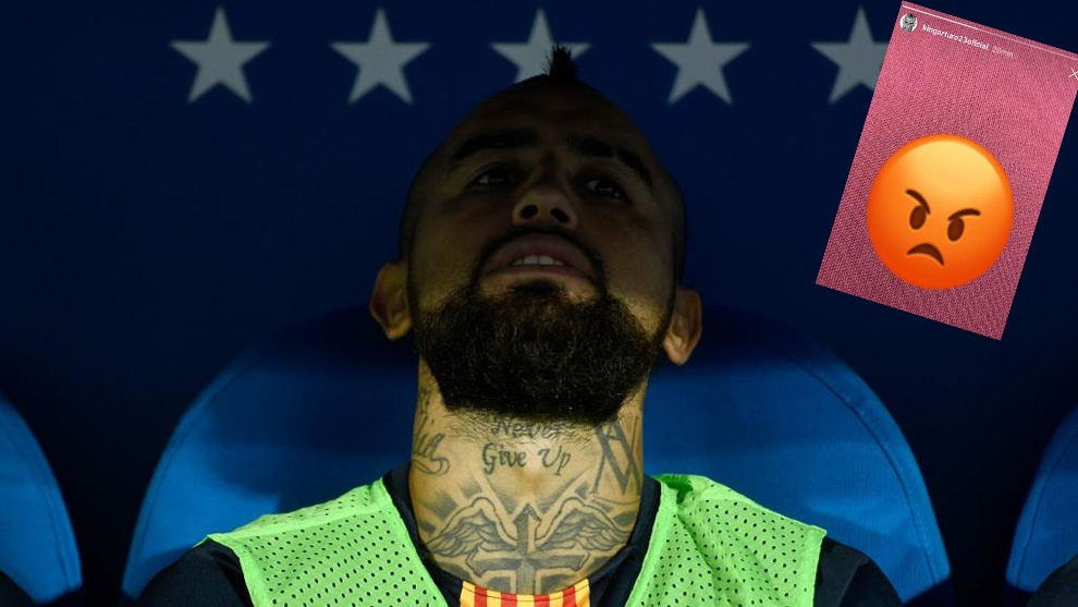 Arturo Vidal: Tra gia vi tin loi hua hao cua Barca hinh anh
