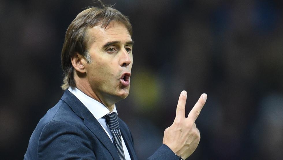 HLV Lopetegui coi chung bi cau thu Real 'lat ghe' hinh anh
