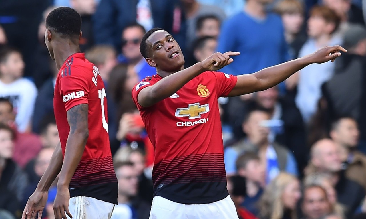 MU va mat trai cua triet ly Mourinho hinh anh