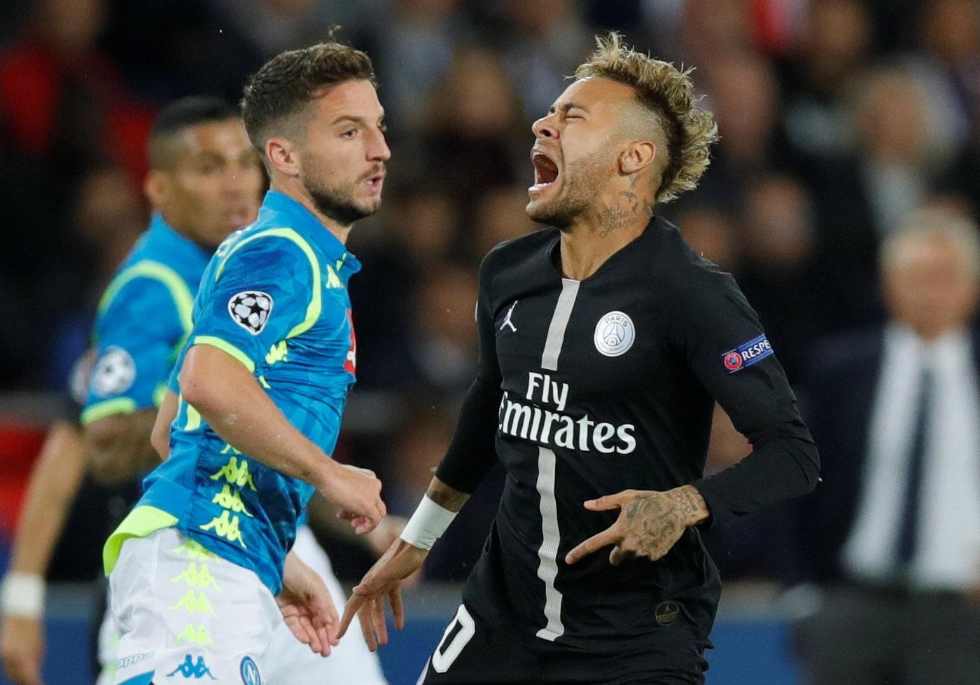 Napoli co co hoi lon 'hat cang' PSG khoi Champions League hinh anh