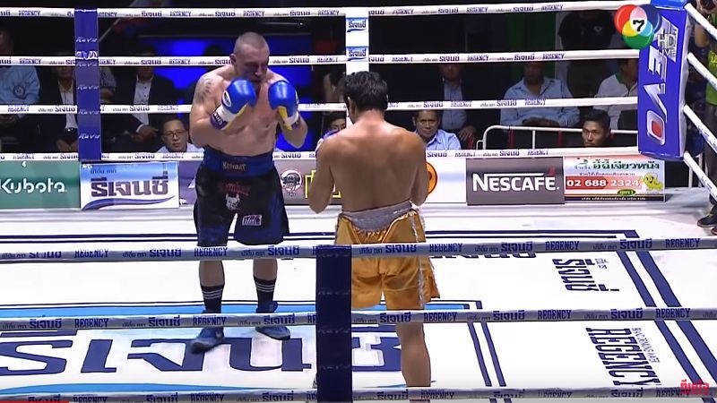 Huyền thoại Muay ảnh 1 Huyen thoai Muay anh 1