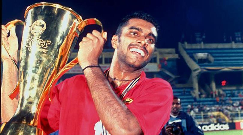 Sasi Kumar: '20 nam truoc, ai nghi Singapore se ha Viet Nam o AFF Cup' hinh anh