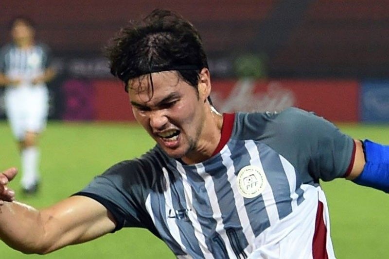 Phil Younghusband - chien binh tro lai de doa tuyen Viet Nam hinh anh