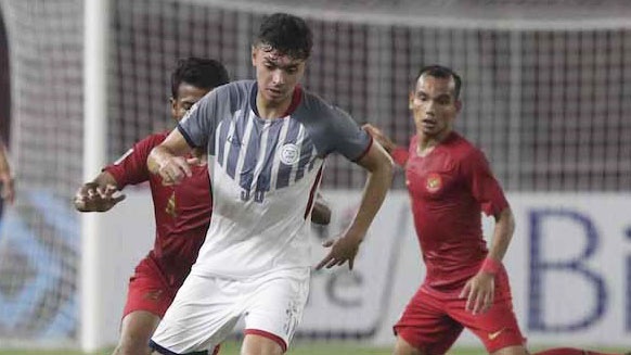 Tuyen Philippines tiep tuc choi thu bong da thuc dung? hinh anh