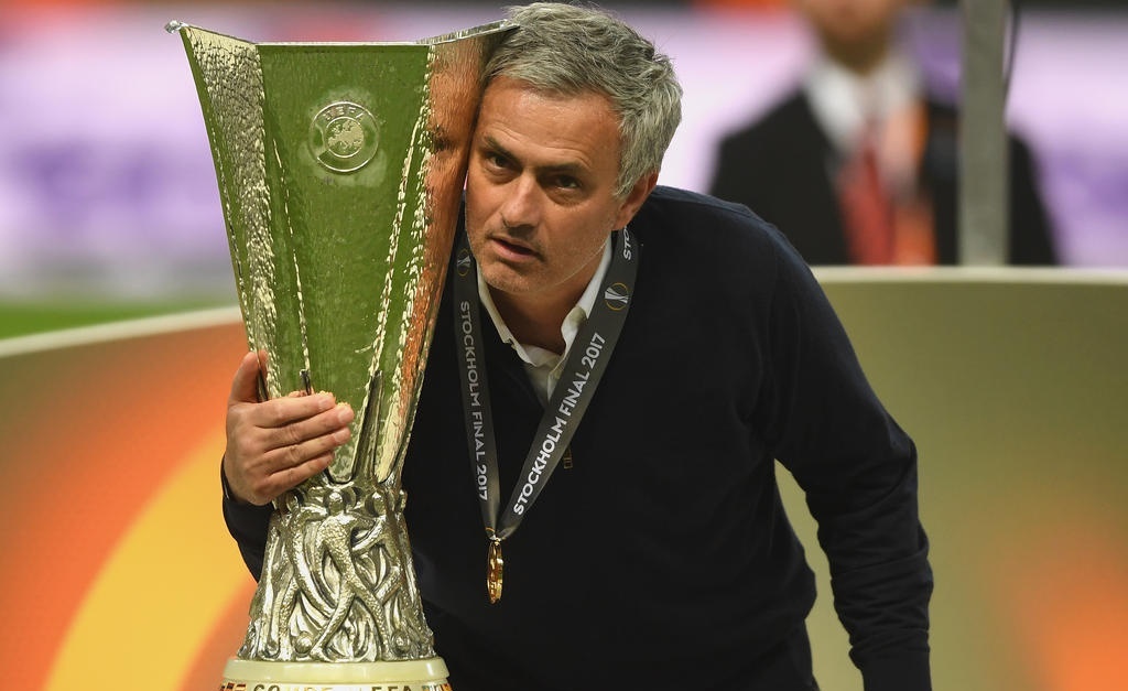 HLV Darby: 'Tuyen Viet Nam cu hay thuc dung kieu Mourinho' hinh anh