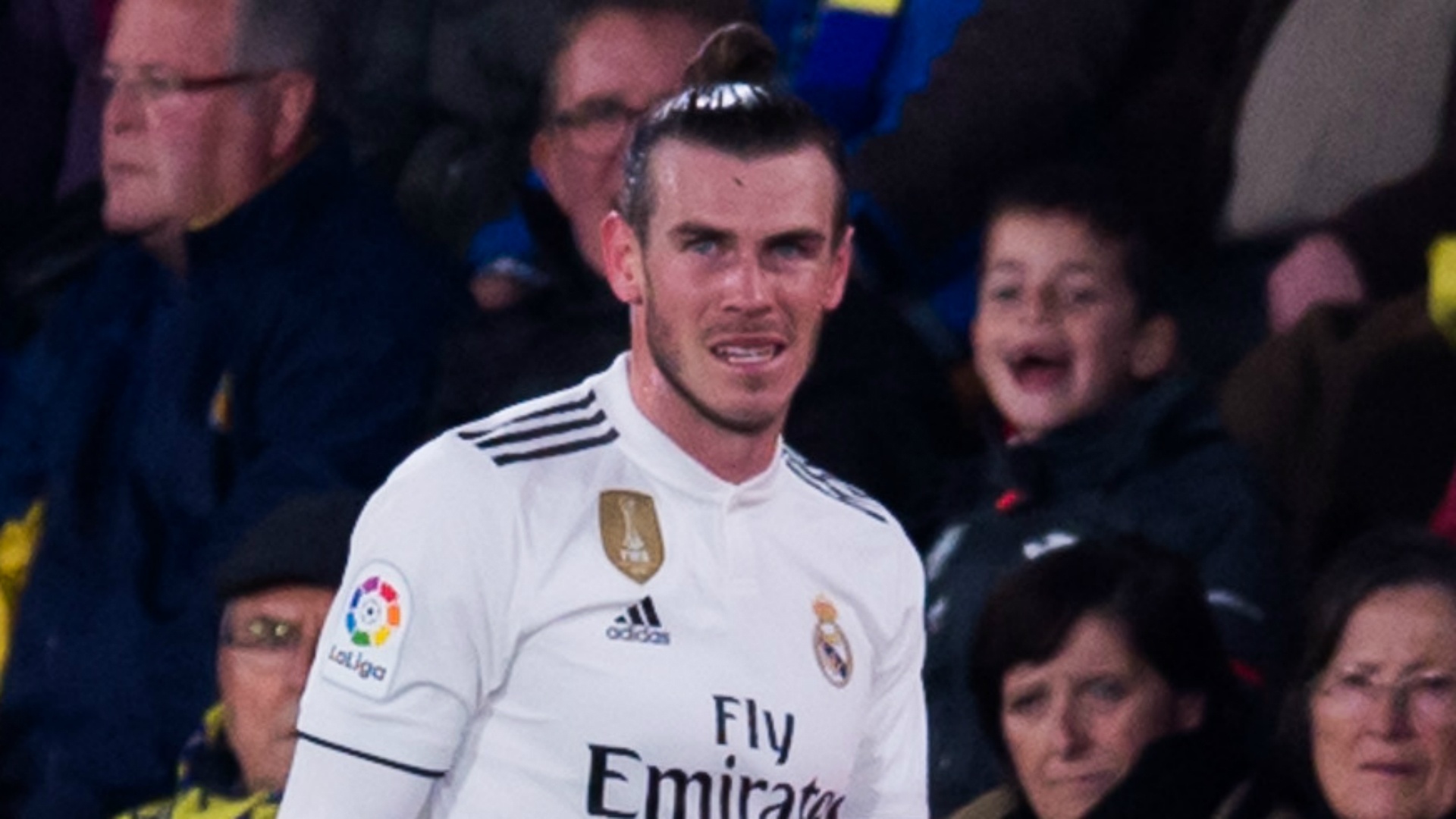 'Gareth Bale con kem rat xa Cristiano Ronaldo' hinh anh