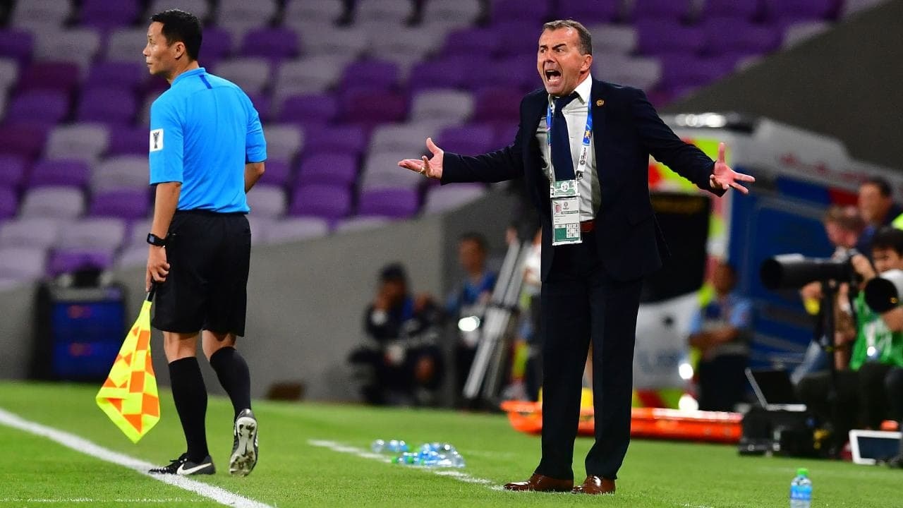 trọng tài Trung Quốc ảnh 2 trong tai Trung Quoc anh 2