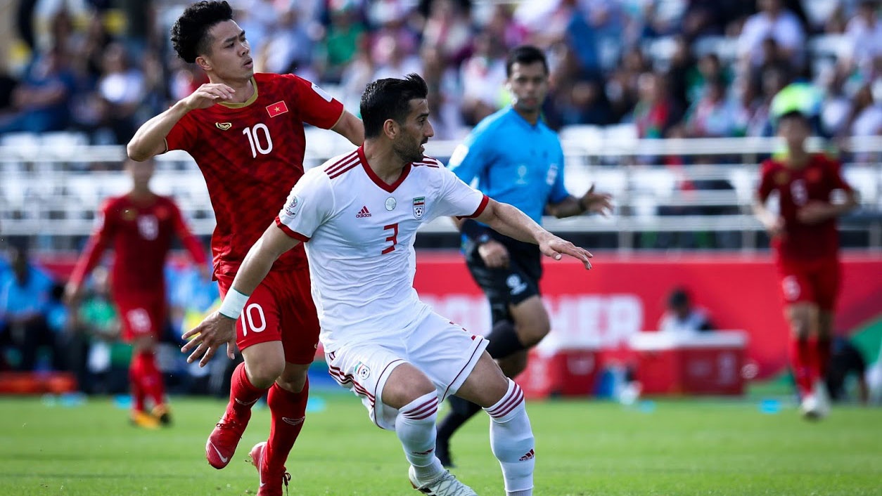 'Tuyen Viet Nam thua Iran vi non kinh nghiem' hinh anh