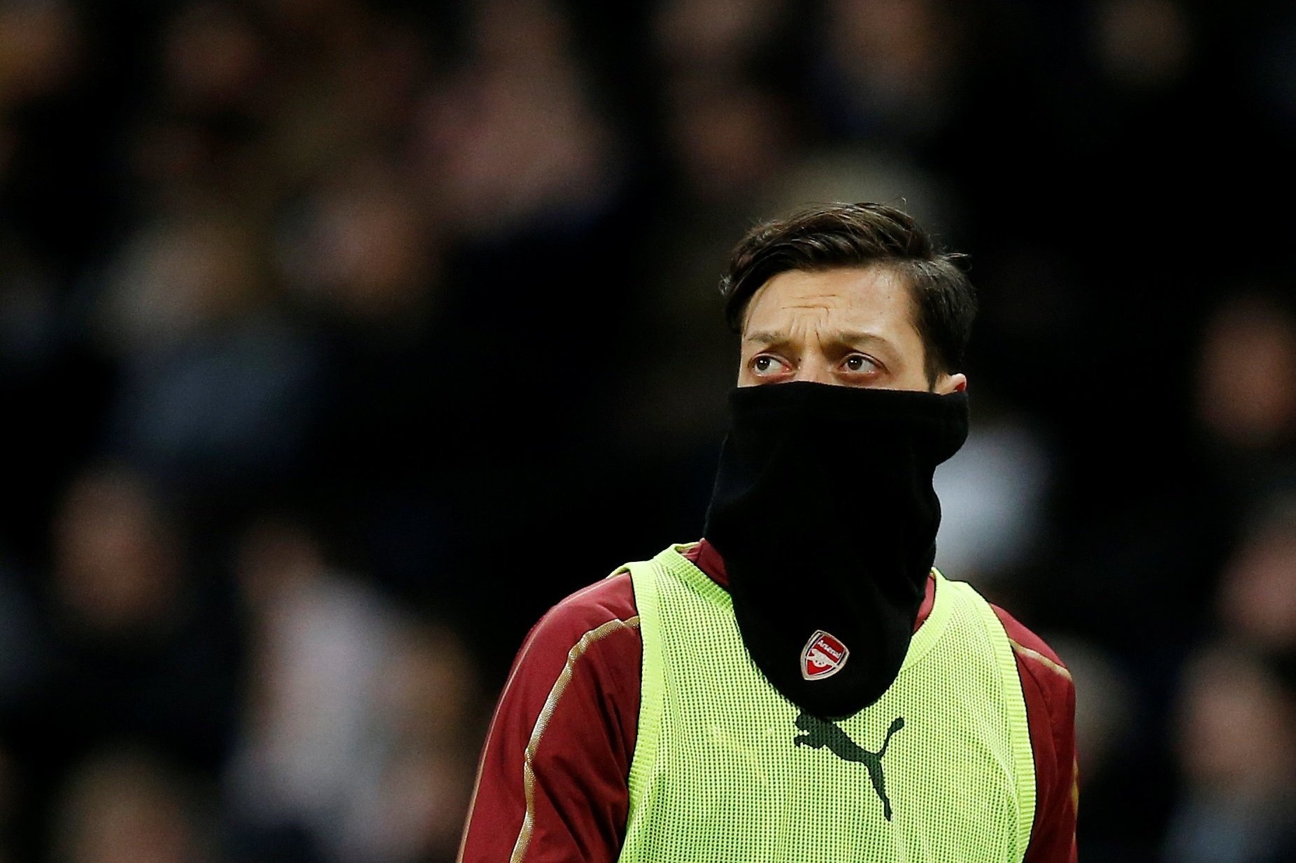 Mesut Oezil: Di khong duoc, o cung chang xong hinh anh