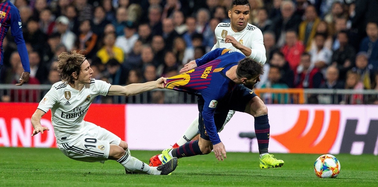 'Khong ai co the du bao truoc ket cuc tran Sieu kinh dien' hinh anh