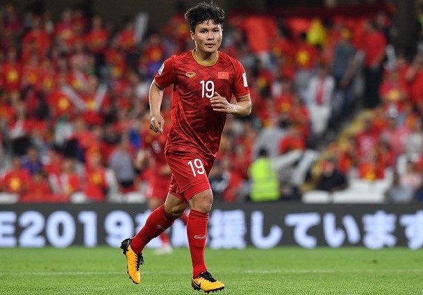 Quang Hai co the da o Champions League mua toi? hinh anh