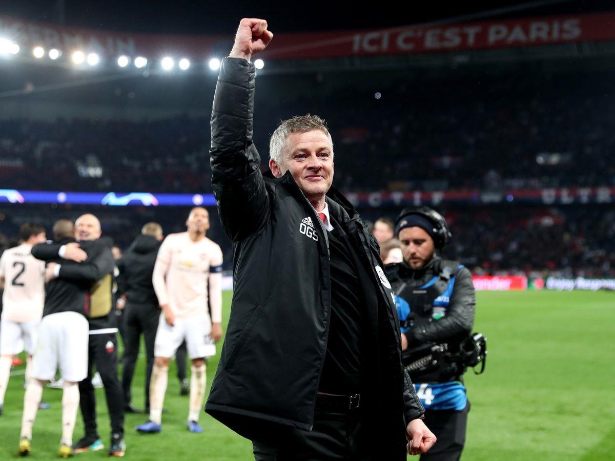 Voi ‘tinh than 99’ bat diet, MU khong ngan Barca hinh anh