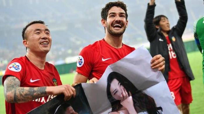 Pato ảnh 2 Pato anh 2