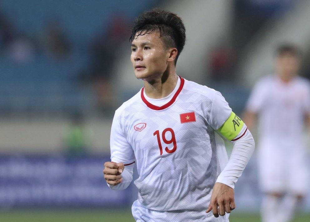 Quang Hai sang nhat trong tran dau te nhat cua U23 Viet Nam hinh anh