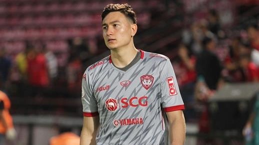 Van Lam o dau trong chuoi tran ngheo nan cua Muangthong? hinh anh