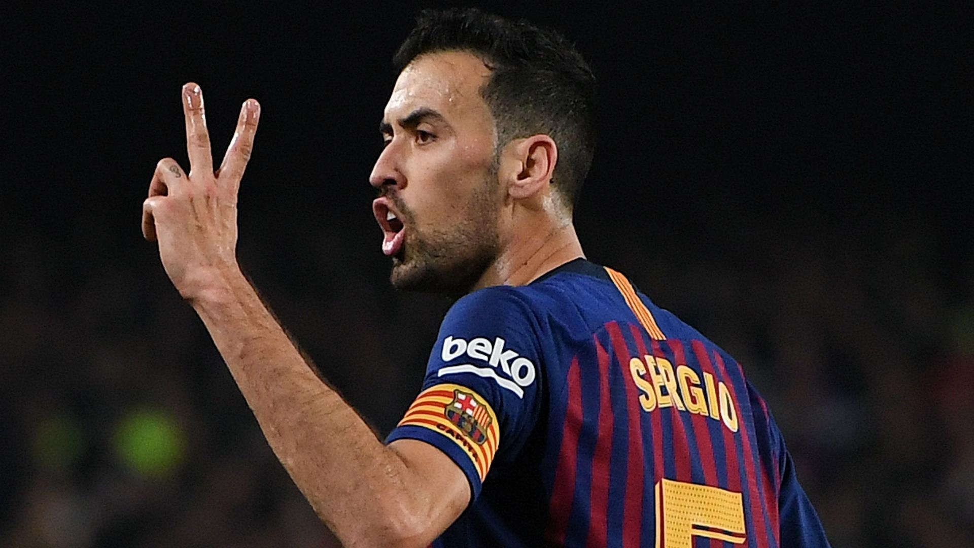 Sau Lionel Messi, Busquets la cau thu thien tai cua Barca hinh anh